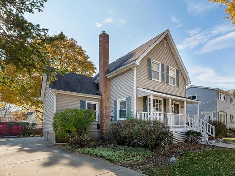408 Crescent St, Wheaton, IL 60187 photo 2