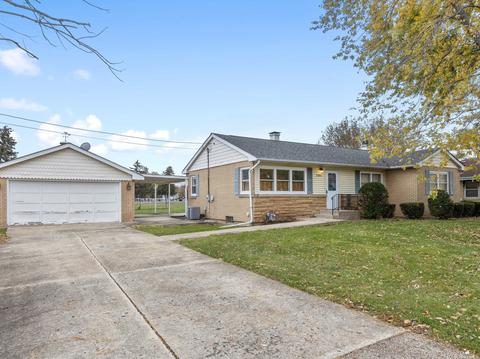 23910 W Robert Ave, Plainfield, IL 60544 photo 2