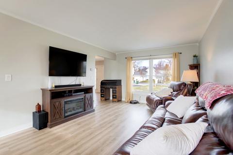 623 Hastings Rd, Wheeling, IL 60090 photo 5