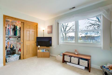 623 Hastings Rd, Wheeling, IL 60090 photo 17