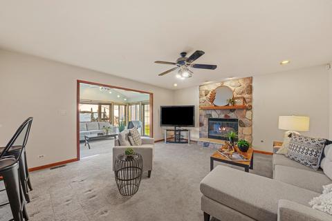 1410 Torrey Trl, Johnsburg, IL 60051 photo 10