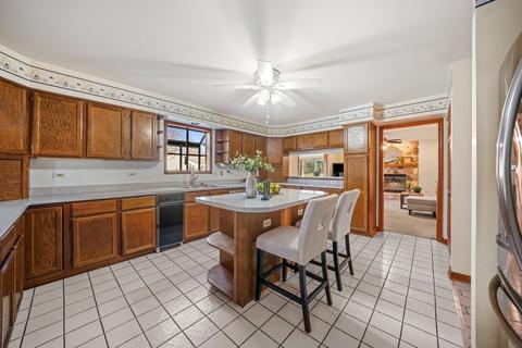 1410 Torrey Trl, Johnsburg, IL 60051 photo 6