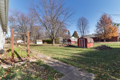 706 Oak St, Delavan, IL 61734 photo 22