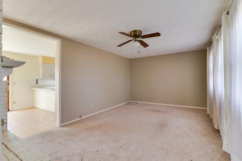 706 Oak St, Delavan, IL 61734 photo 4