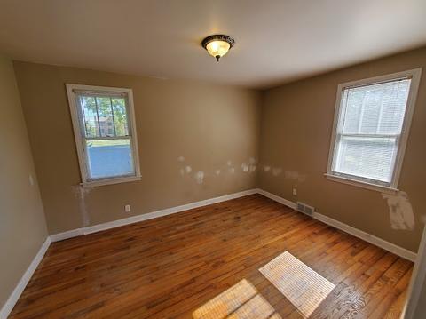 441 E Armitage Ave, Addison, IL 60101 photo 4