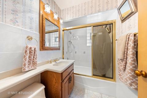 305 E May St, Elmhurst, IL 60126 photo 14