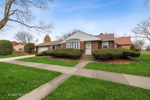 305 E May St, Elmhurst, IL 60126 photo 3