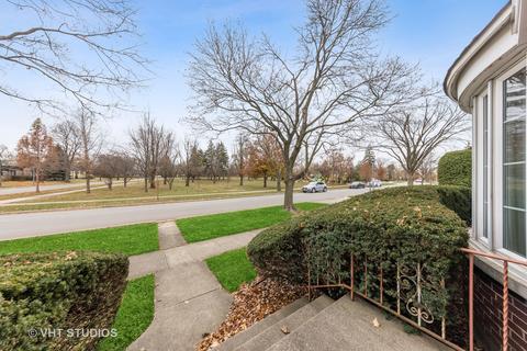 305 E May St, Elmhurst, IL 60126 photo 24