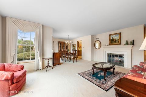 305 E May St, Elmhurst, IL 60126 photo 5