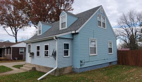 412 E Hitt St, Mount Morris, IL 61054 photo 2