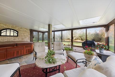 29 W410 Morningside Dr, Bartlett, IL 60103 photo 16