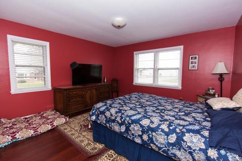917 Lincoln St, Chenoa, IL 61726 photo 8