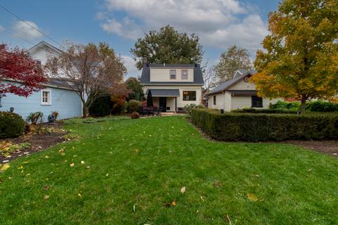 1423 E Olive St, Bloomington, IL 61701 photo 36