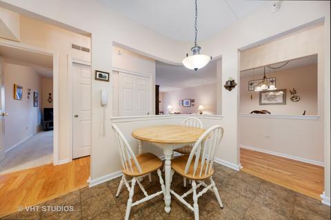 455 W Front St #210, Wheaton, IL 60187 photo 4