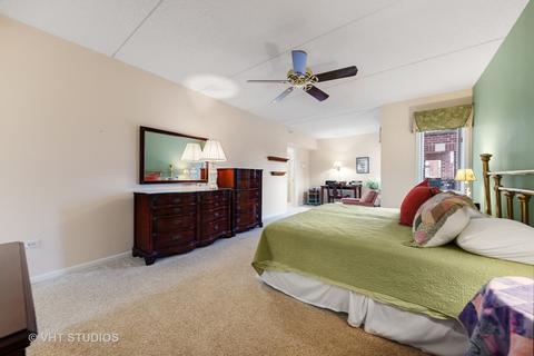 455 W Front St #210, Wheaton, IL 60187 photo 9