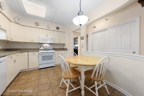 455 W Front St #210, Wheaton, IL 60187 photo 6