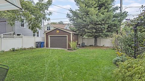 1521 Greenleaf St, Evanston, IL 60202 photo 22