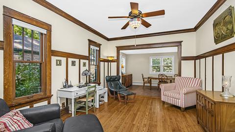 1521 Greenleaf St, Evanston, IL 60202 photo 5