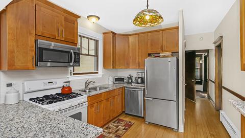 1521 Greenleaf St, Evanston, IL 60202 photo 7
