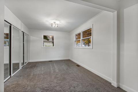 2402 Eastman St, Rolling Meadows, IL 60008 photo 11