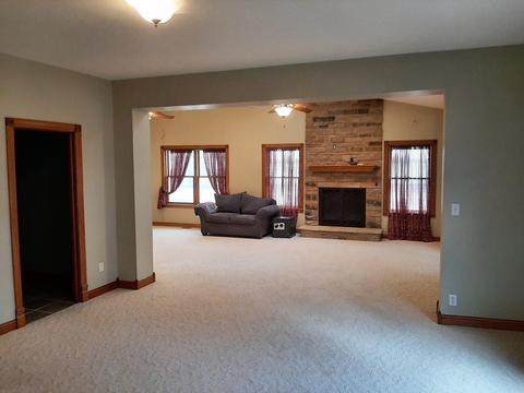 101 W Hardanger Gate, Lee, IL 60530 photo 10