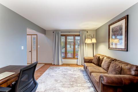 602 Edgewater Dr, Minooka, IL 60447 photo 11