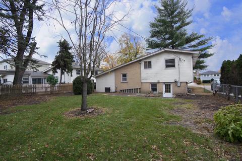1056 Irwin Ave, Des Plaines, IL 60018 photo 29