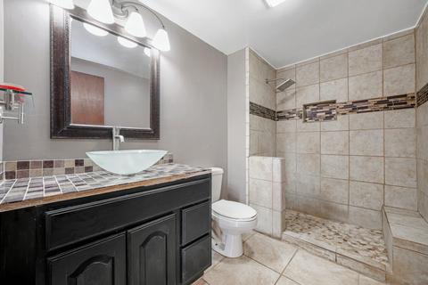 3607 Middle Ave, Johnsburg, IL 60051 photo 9