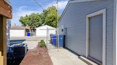 4501 Lawndale Ave, Lyons, IL 60534 photo 5