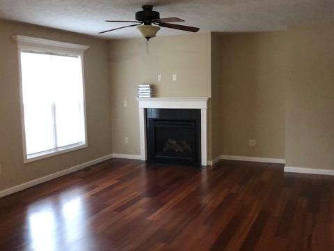 408 E Willow St, Normal, IL 61761 photo 4