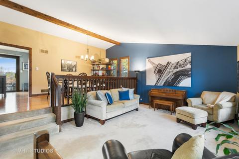 565 Apache Dr, Batavia, IL 60510 photo 4