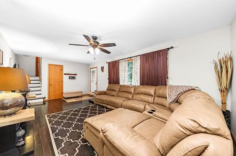 7900 W 75th St, Bridgeview, IL 60455 photo 5