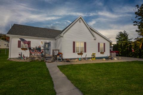 306 E Cherry St, Le Roy, IL 61752 photo 32