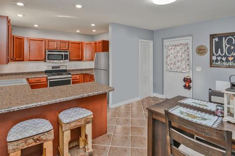 306 E Cherry St, Le Roy, IL 61752 photo 11