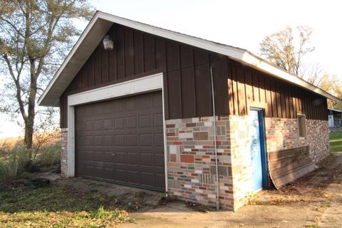 9953 Old River Rd, Roscoe, IL 61073 photo 8
