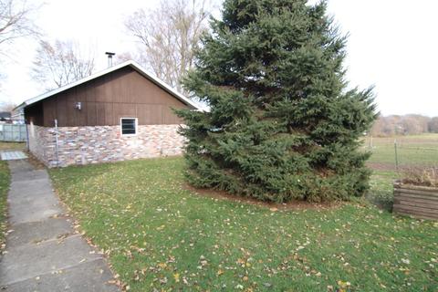 9953 Old River Rd, Roscoe, IL 61073 photo 9