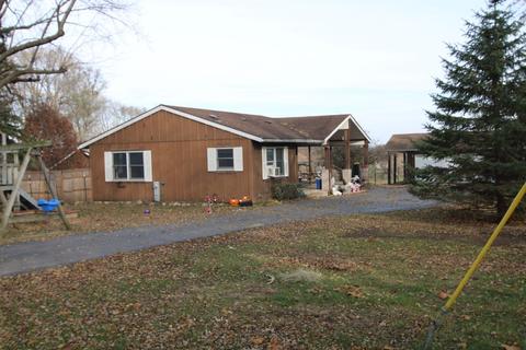 9953 Old River Rd, Roscoe, IL 61073 photo 1