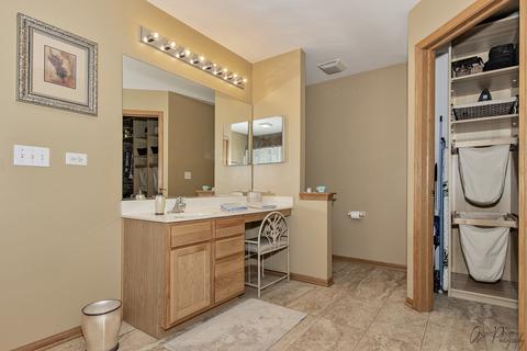 2007 Kennedy Dr, Mchenry, IL 60050 photo 29