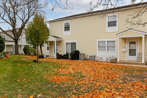 1312 Fall Ct, Wheeling, IL 60090 photo 1