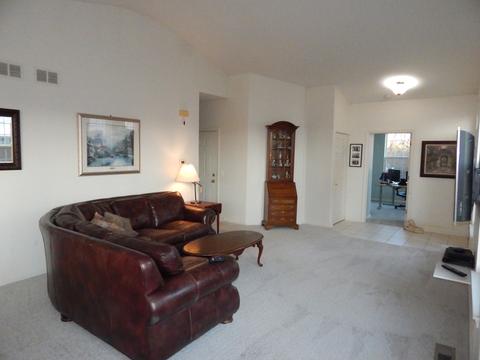 2985 Talaga Dr, Algonquin, IL 60102 photo 4