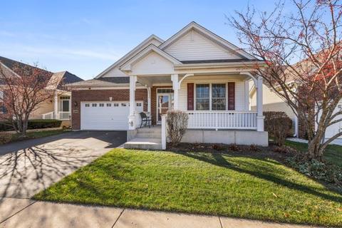 1890 Steffen Dr, Hoffman Estates, IL 60192 photo 1
