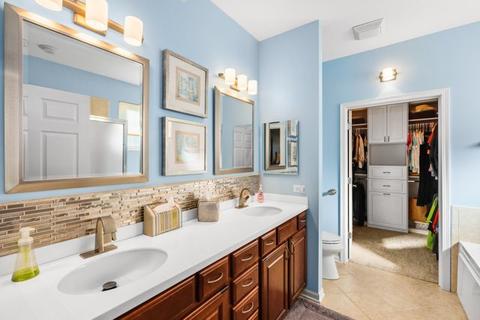 1890 Steffen Dr, Hoffman Estates, IL 60192 photo 21