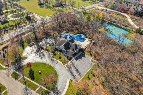 1890 Steffen Dr, Hoffman Estates, IL 60192 photo 42