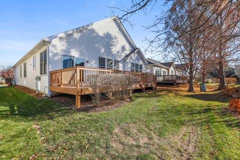 1890 Steffen Dr, Hoffman Estates, IL 60192 photo 31