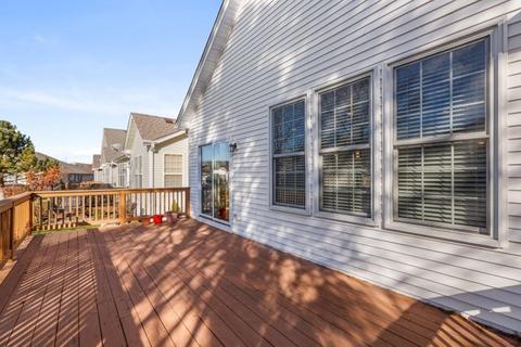 1890 Steffen Dr, Hoffman Estates, IL 60192 photo 30