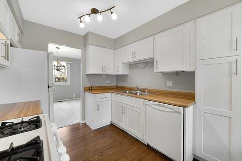 1441 Blackburn St, Wheaton, IL 60189 photo 7
