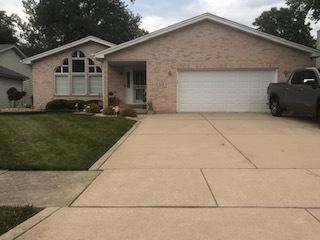 112 Lake Hill Dr, Steger, IL 60475 photo 2