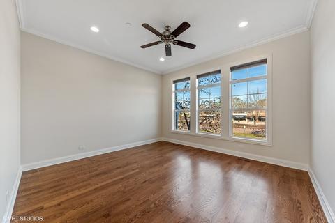 705 E Prospect Ave, Mount Prospect, IL 60056 photo 8