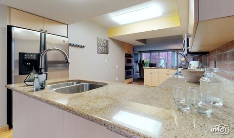 114 E 32nd St, Chicago, IL 60616 photo 24
