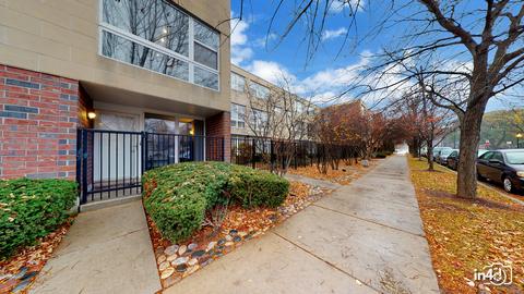 114 E 32nd St, Chicago, IL 60616 photo 2